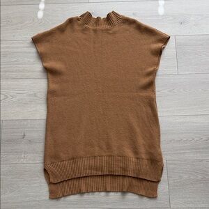Cyrus Tan Sleeveless Women's Sweater